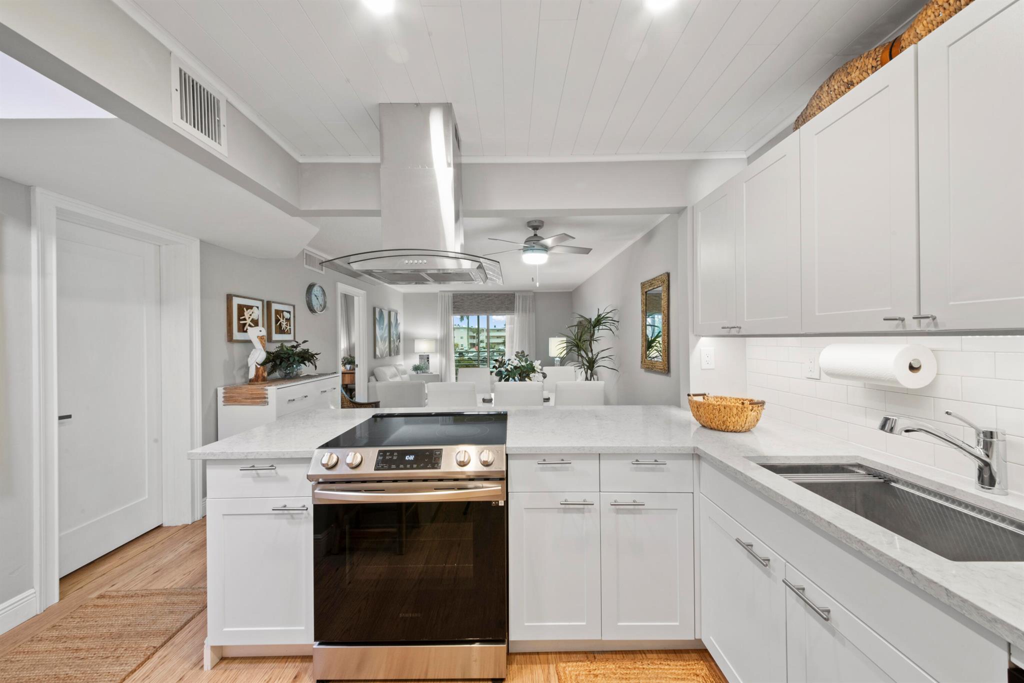 LAKE CLARKE GARDENS CONDO - Residential