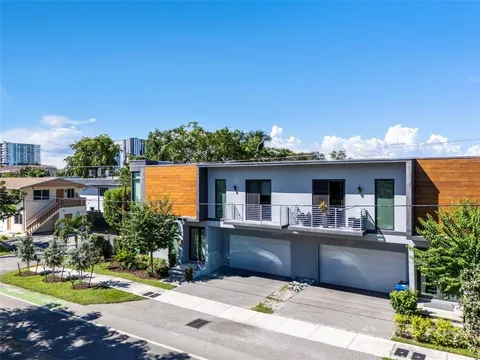 925 NE 6th St, Fort Lauderdale, FL 33304 - MLS#: F10488368