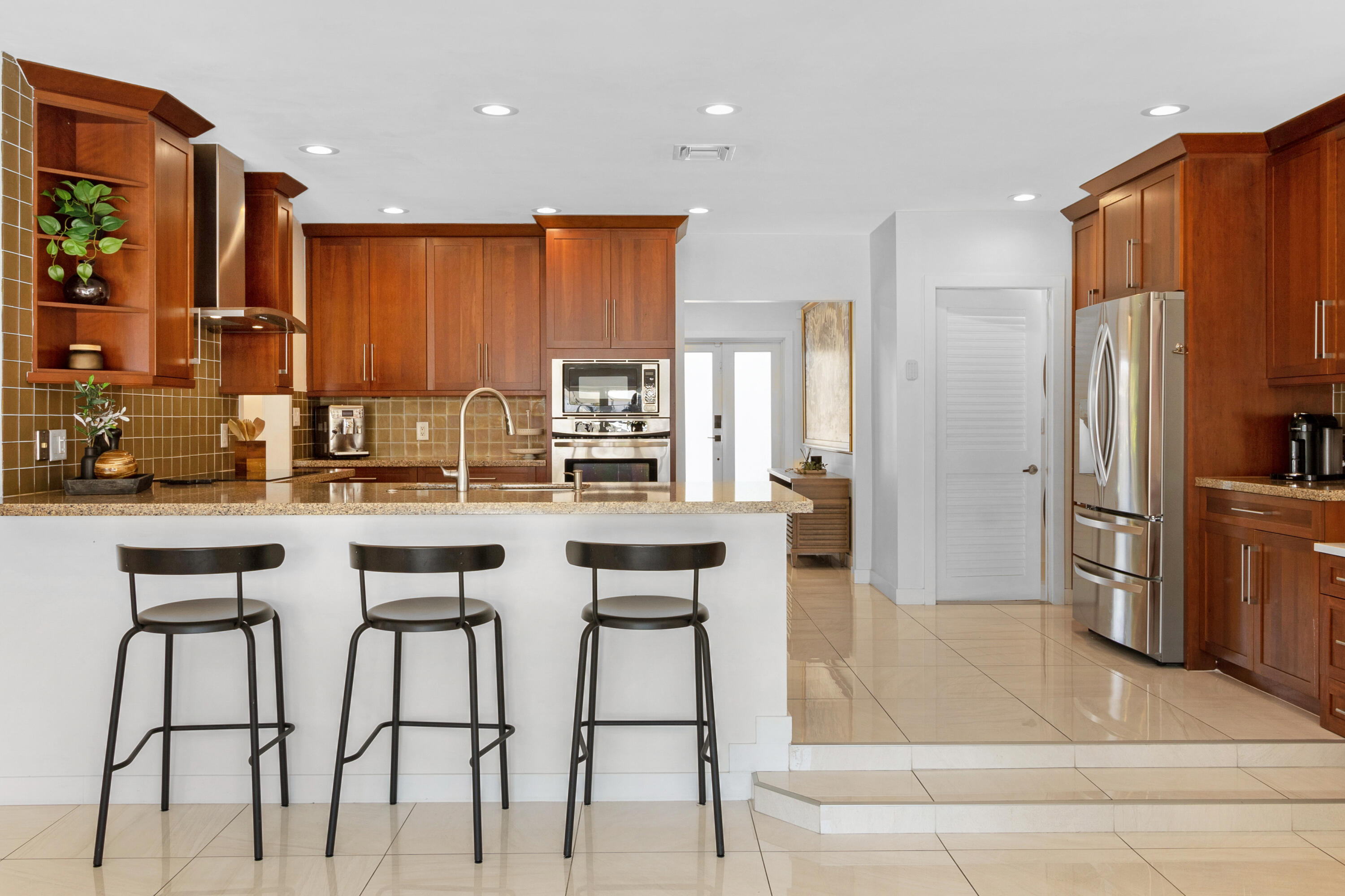 BERMUDA-RIVIERA SUB OF GALT - Residential