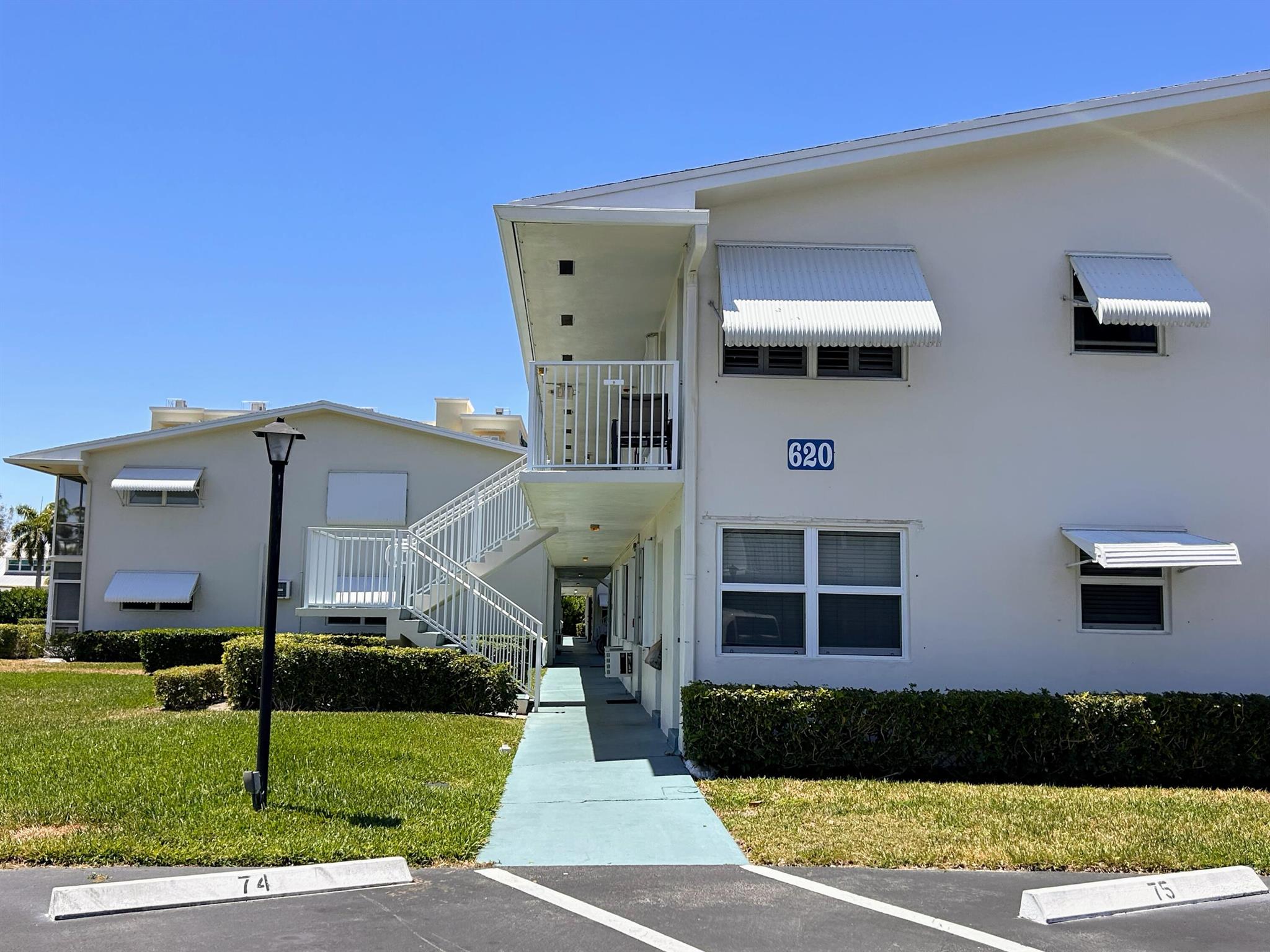 STERLING VILLAGE - Residential Lease