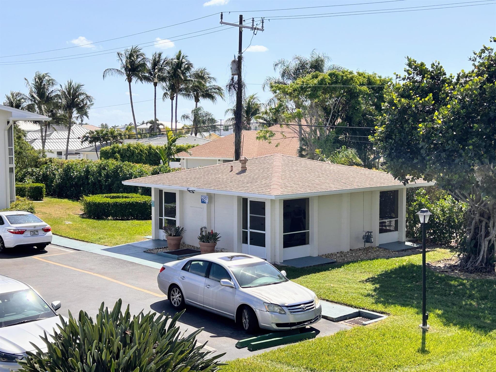 STERLING VILLAGE - Residential Lease