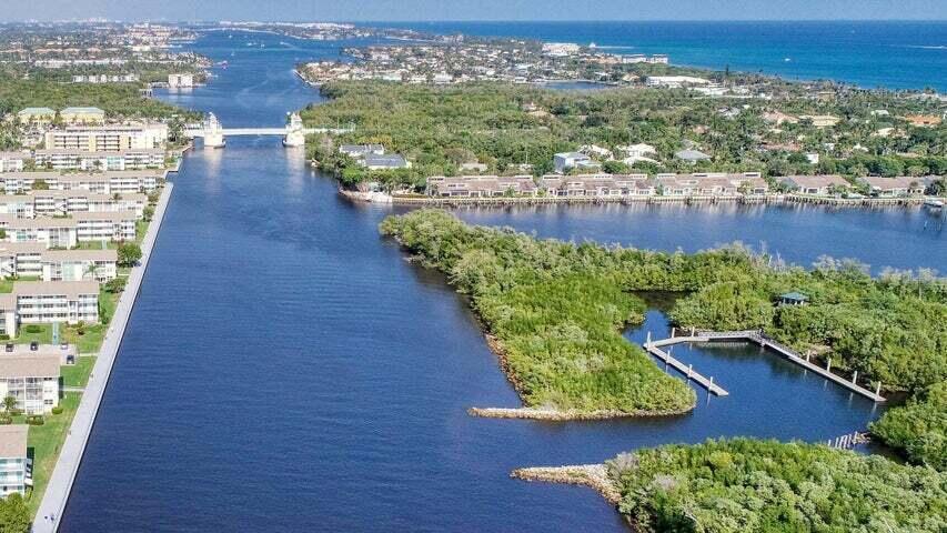 STERLING VILLAGE - Residential Lease