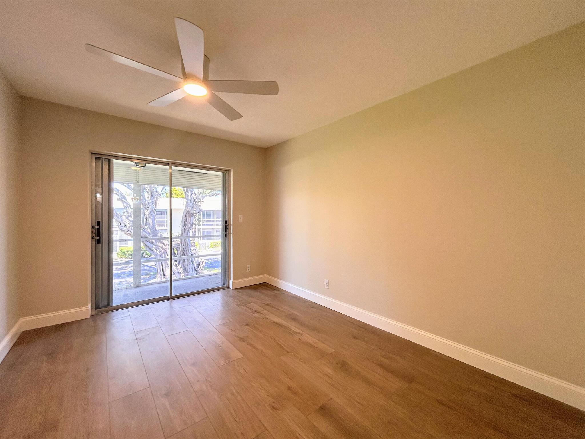 STERLING VILLAGE - Residential Lease