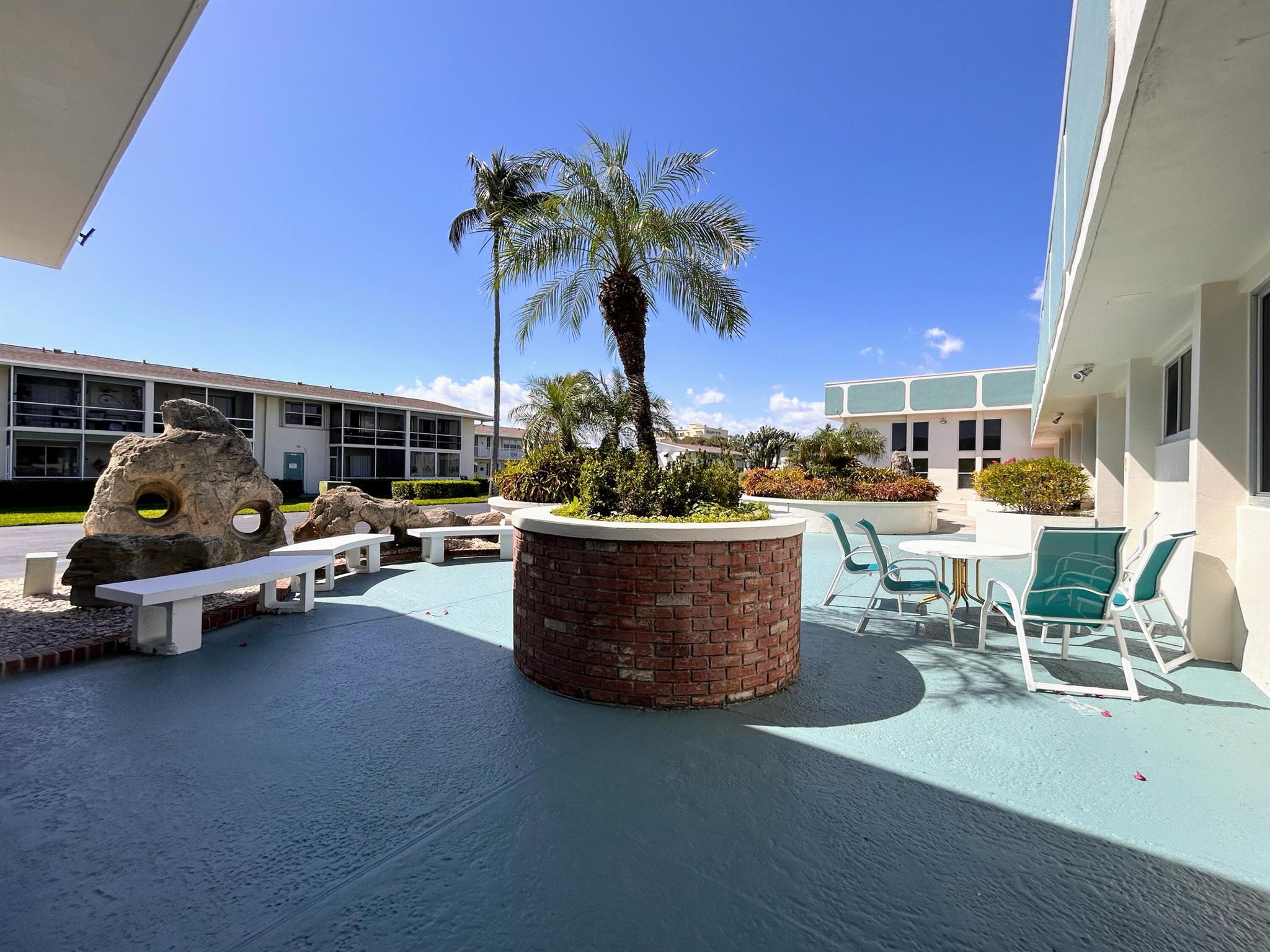 STERLING VILLAGE - Residential Lease