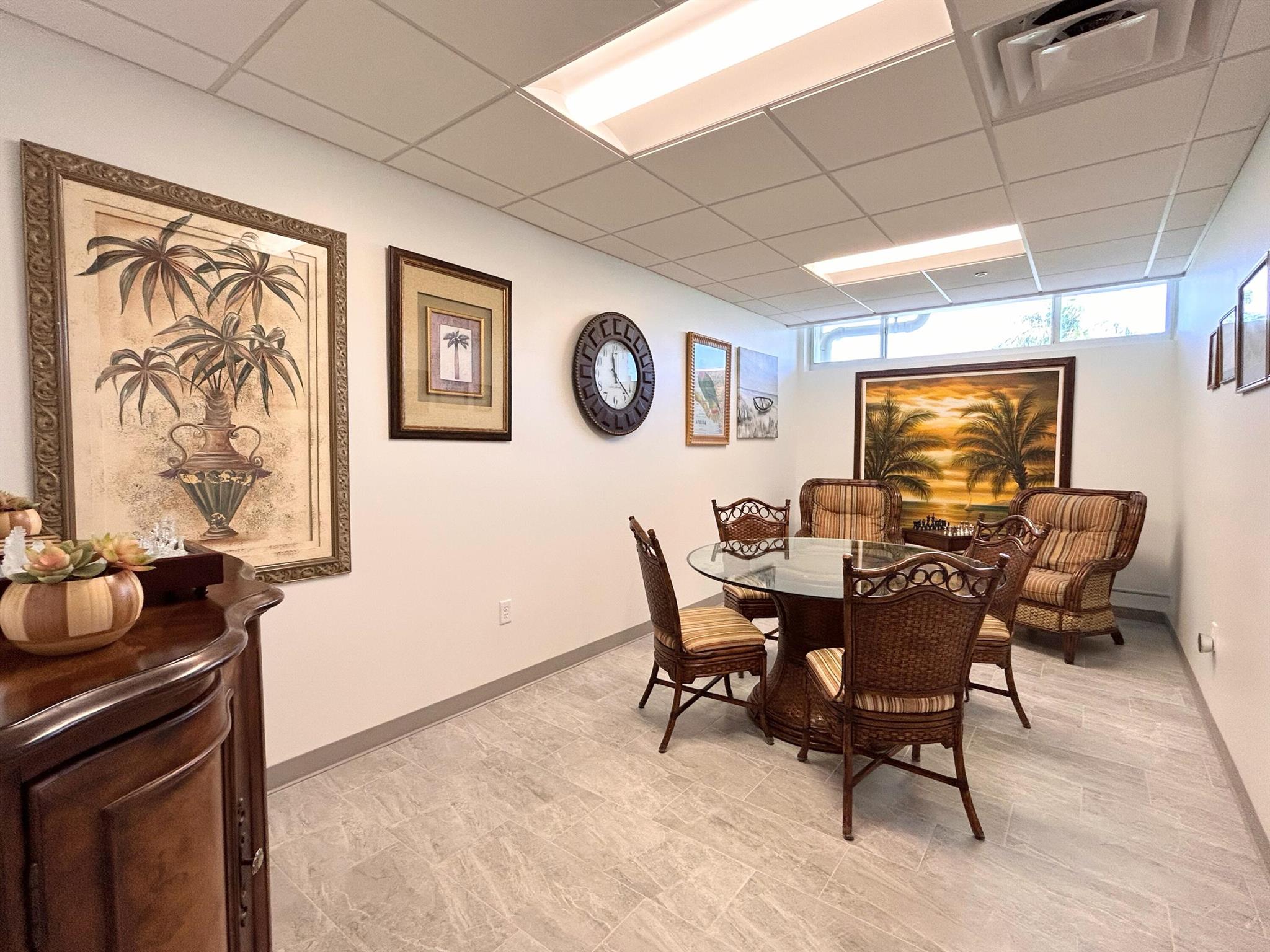 STERLING VILLAGE - Residential Lease