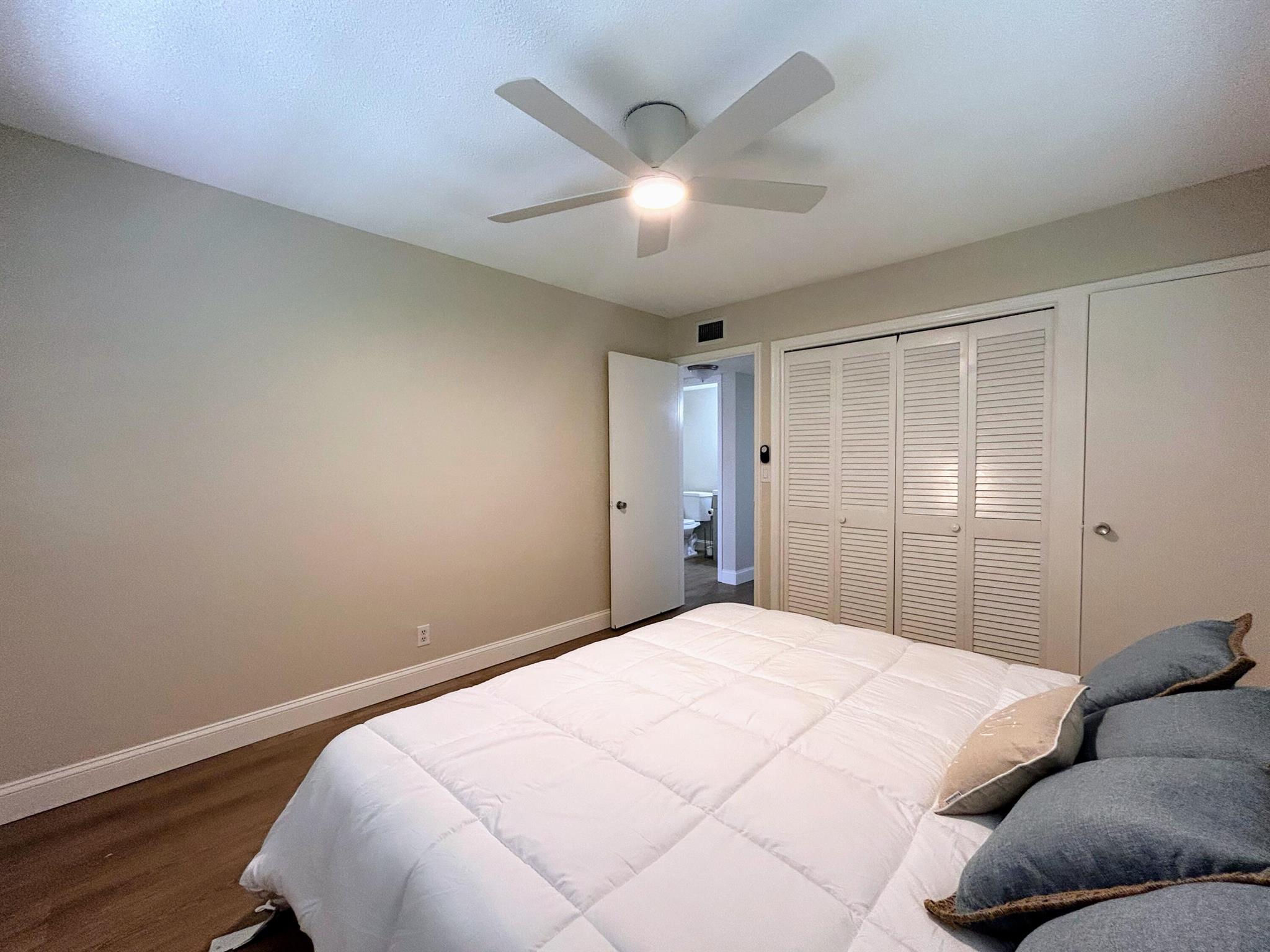STERLING VILLAGE - Residential Lease