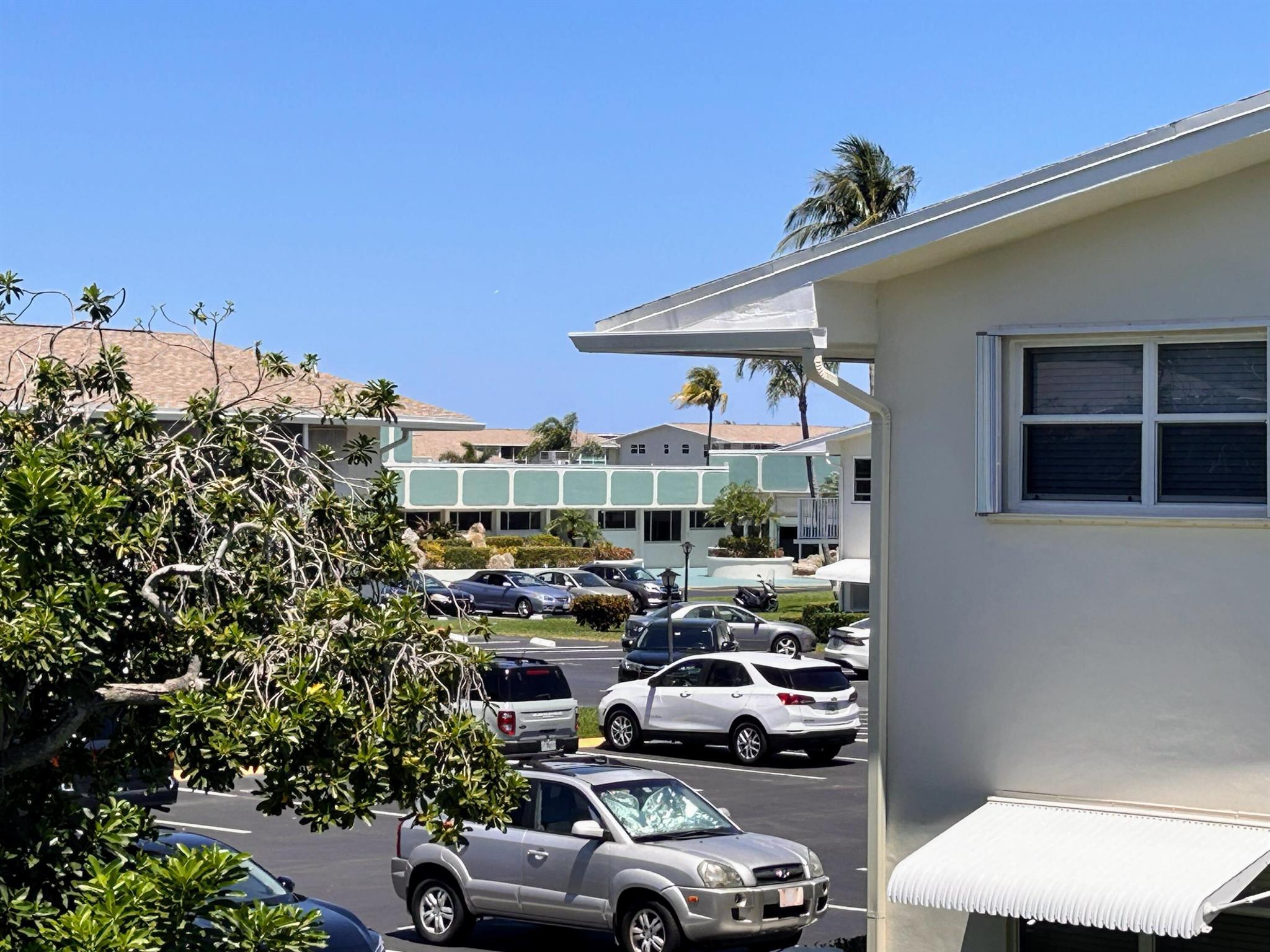 STERLING VILLAGE - Residential Lease