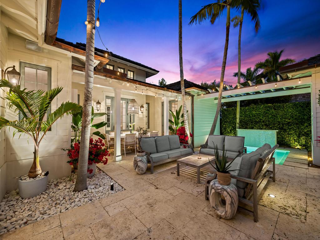 DELRAY BEACH ESPLANADE - Residential