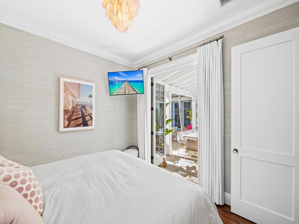 DELRAY BEACH ESPLANADE - Residential