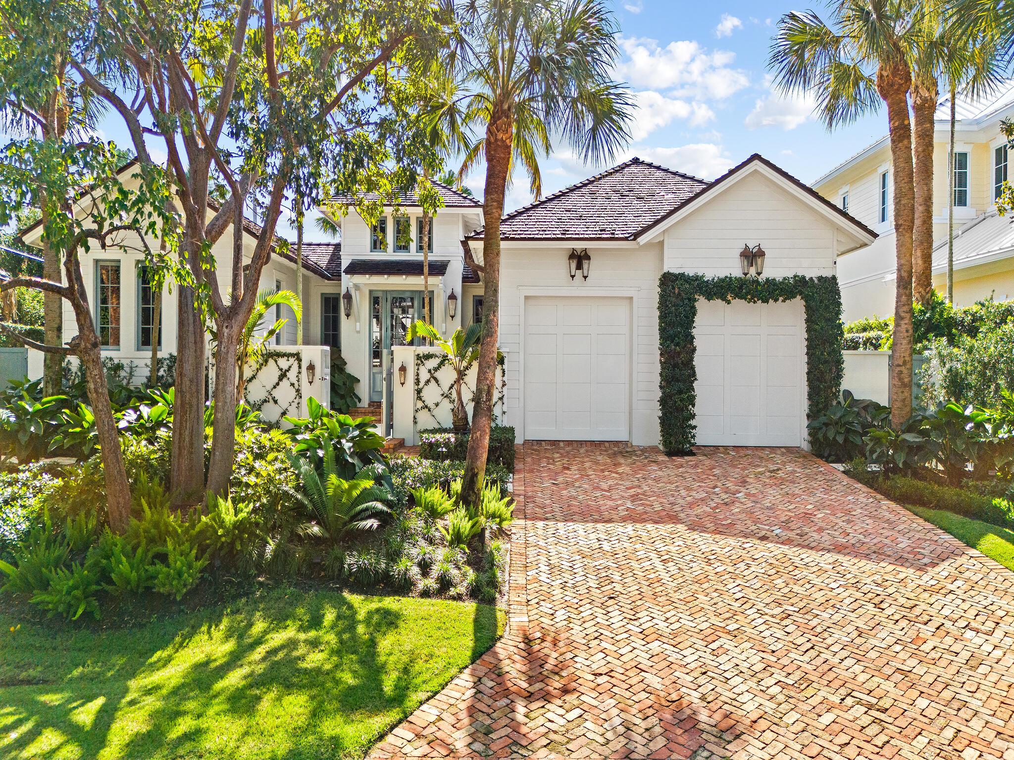 DELRAY BEACH ESPLANADE - Residential