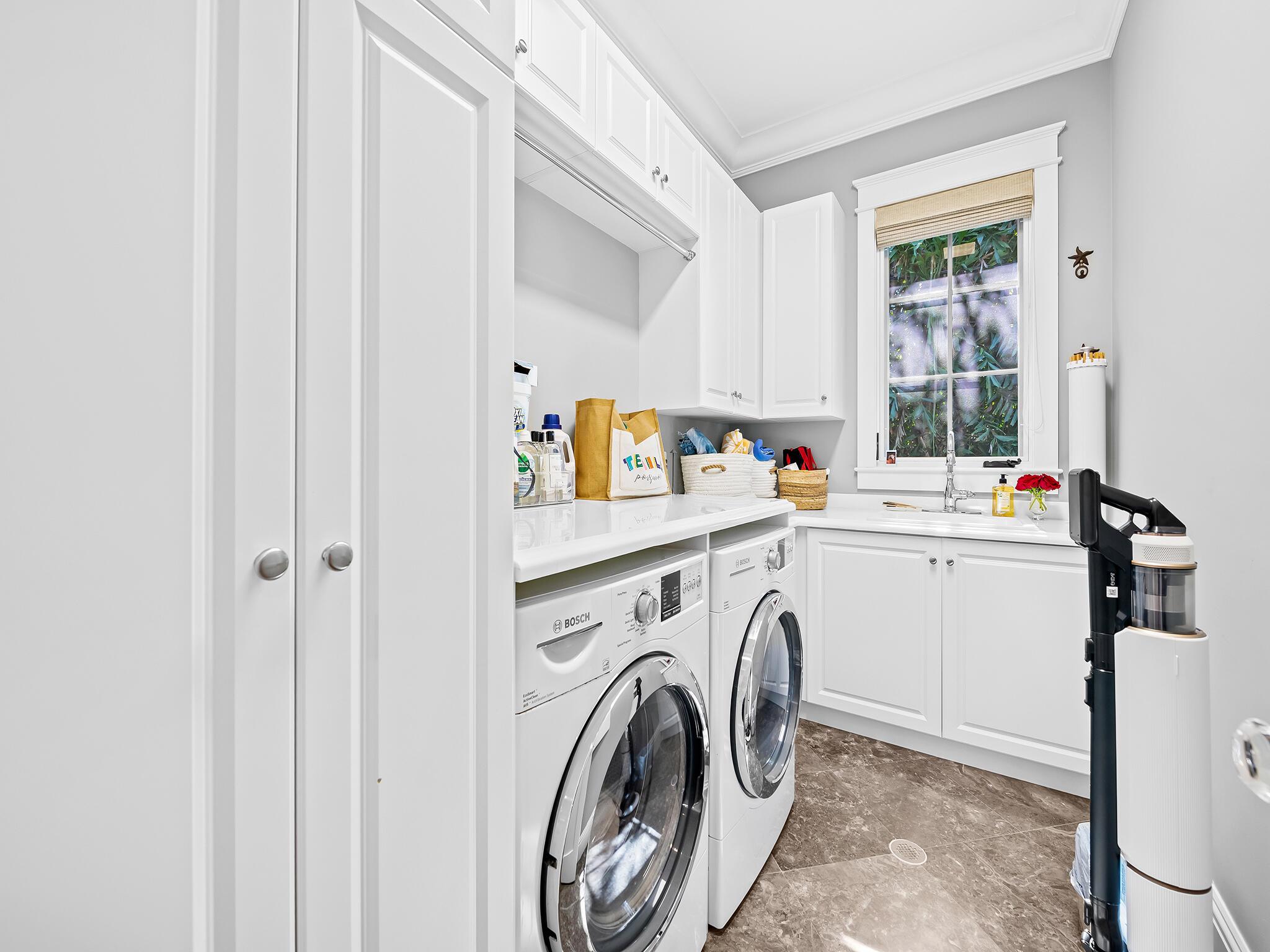 DELRAY BEACH ESPLANADE - Residential