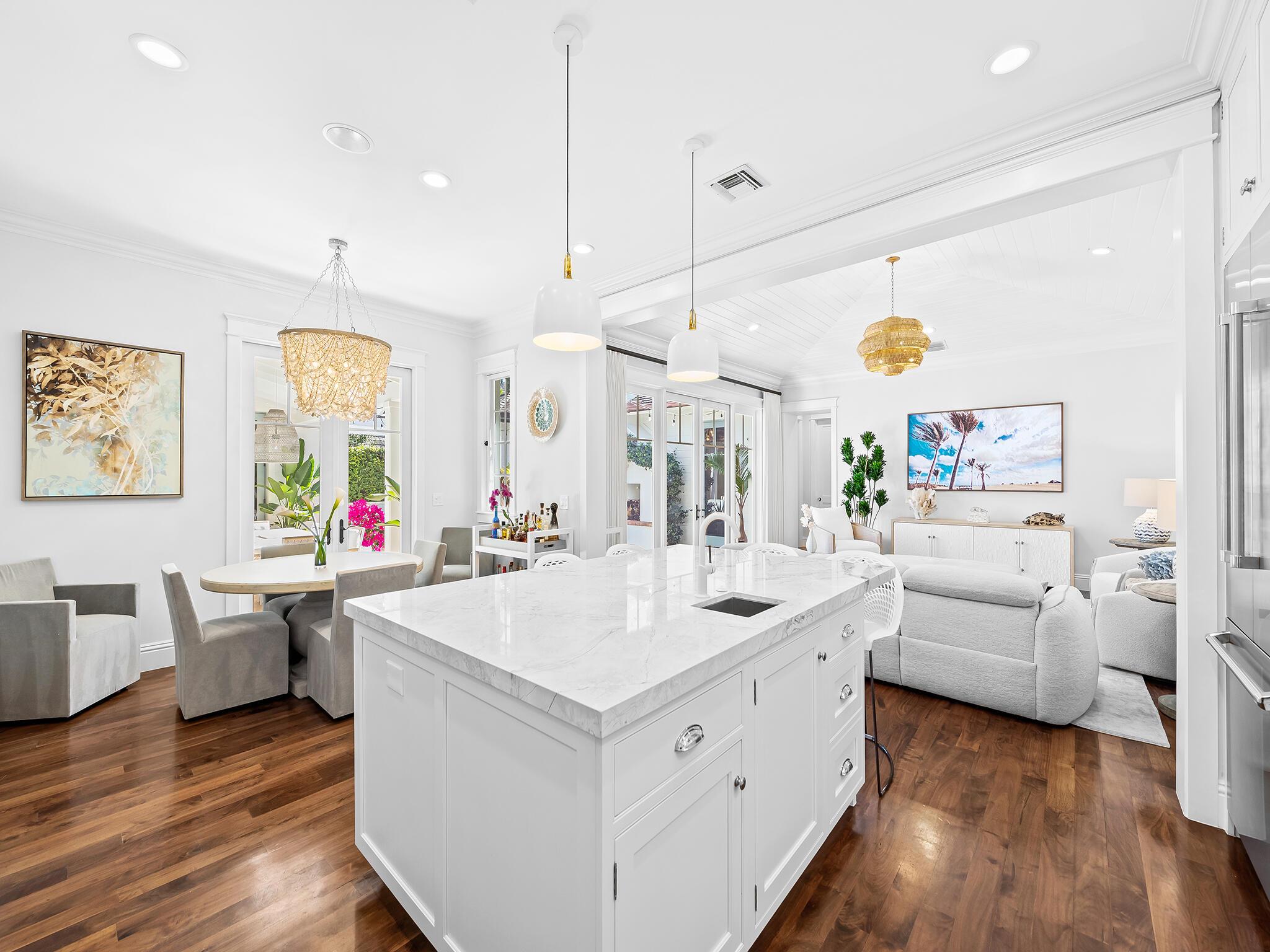 DELRAY BEACH ESPLANADE - Residential