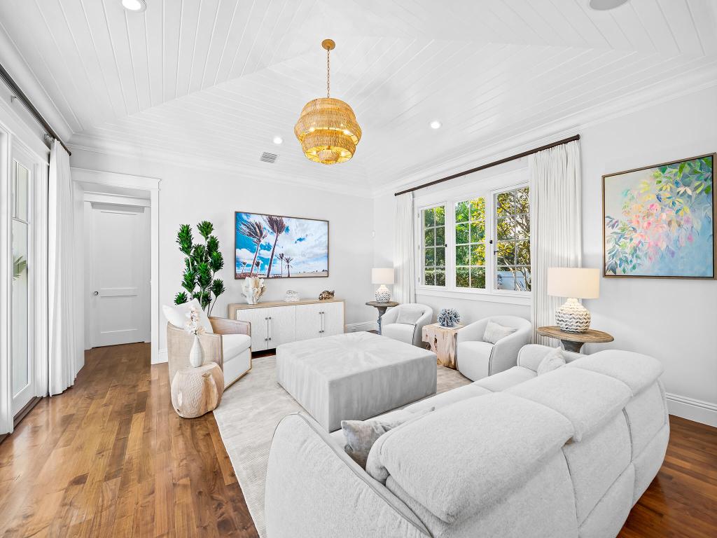 DELRAY BEACH ESPLANADE - Residential