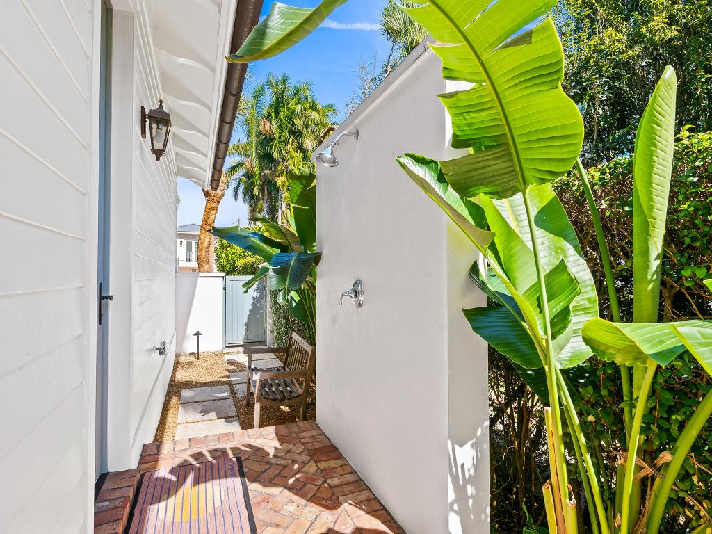 DELRAY BEACH ESPLANADE - Residential