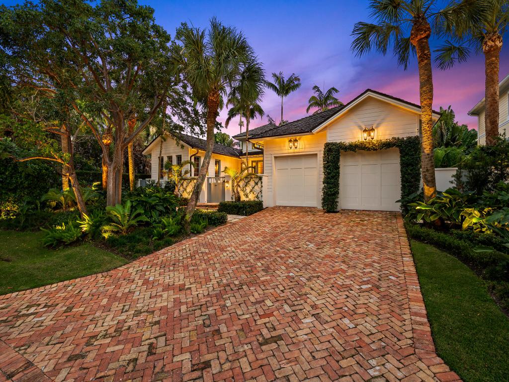 DELRAY BEACH ESPLANADE - Residential