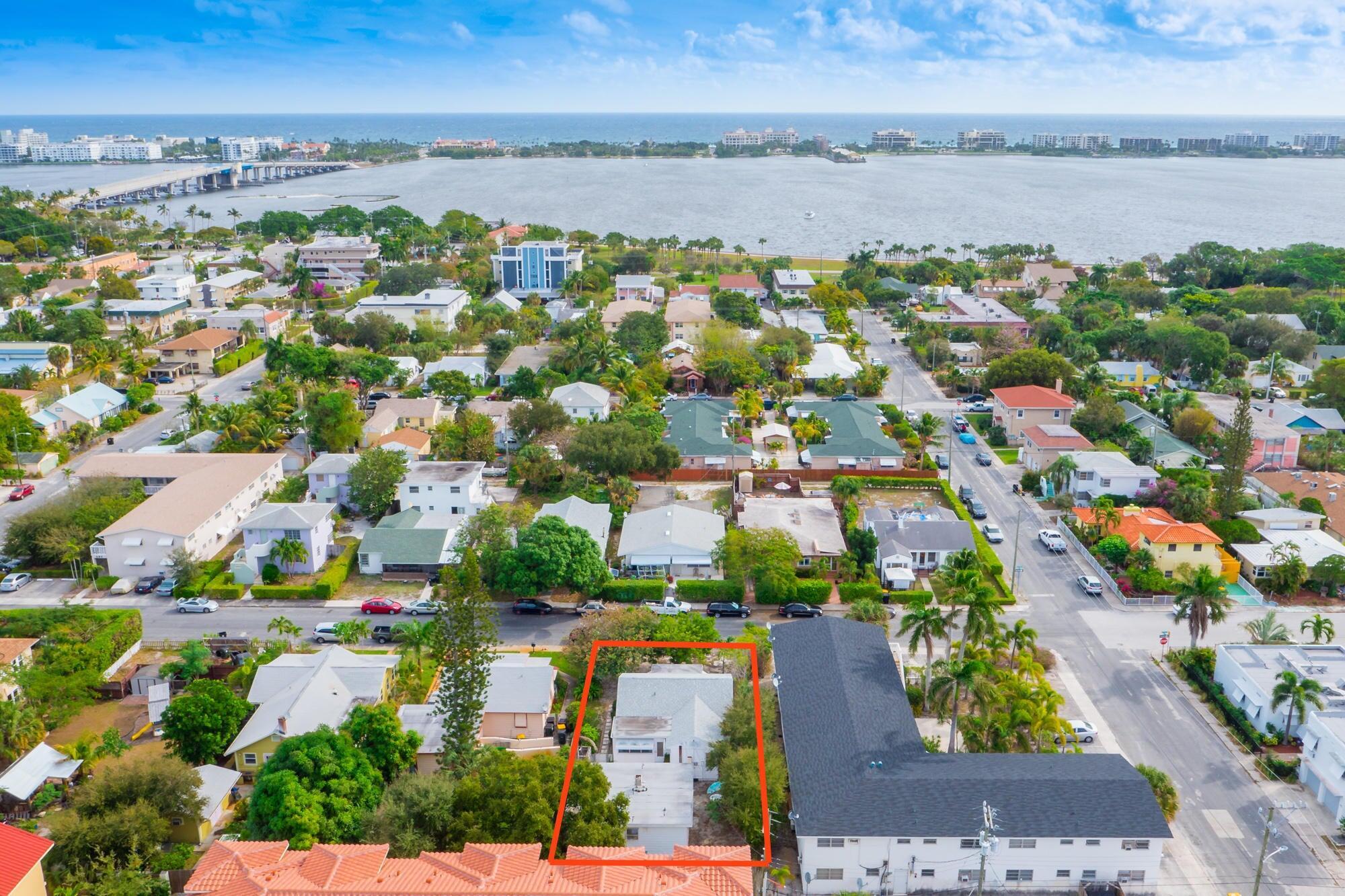 LAKE WORTH TOWN OF - Residential