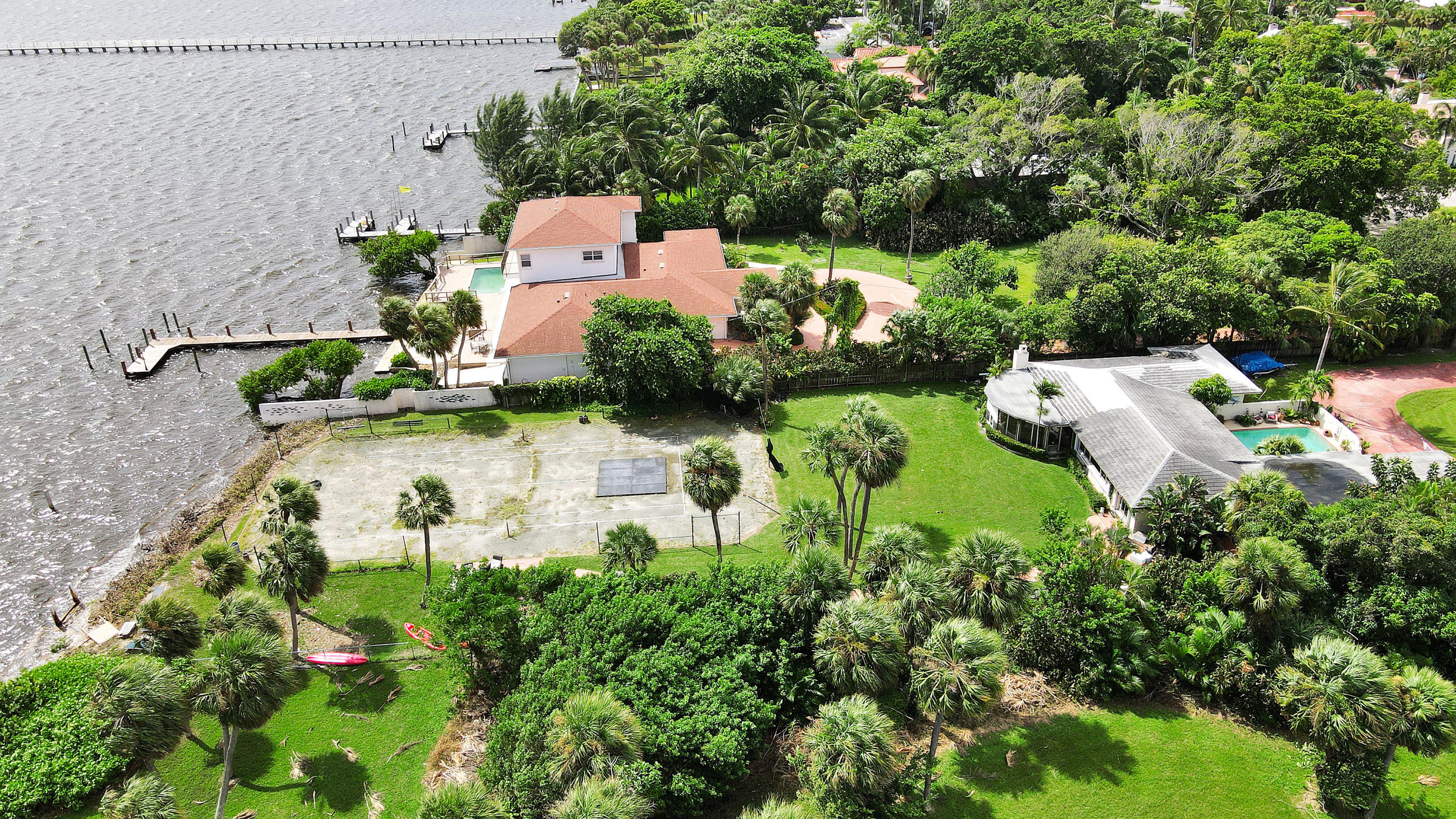 LAKE WORTH TOWN OF - Residential