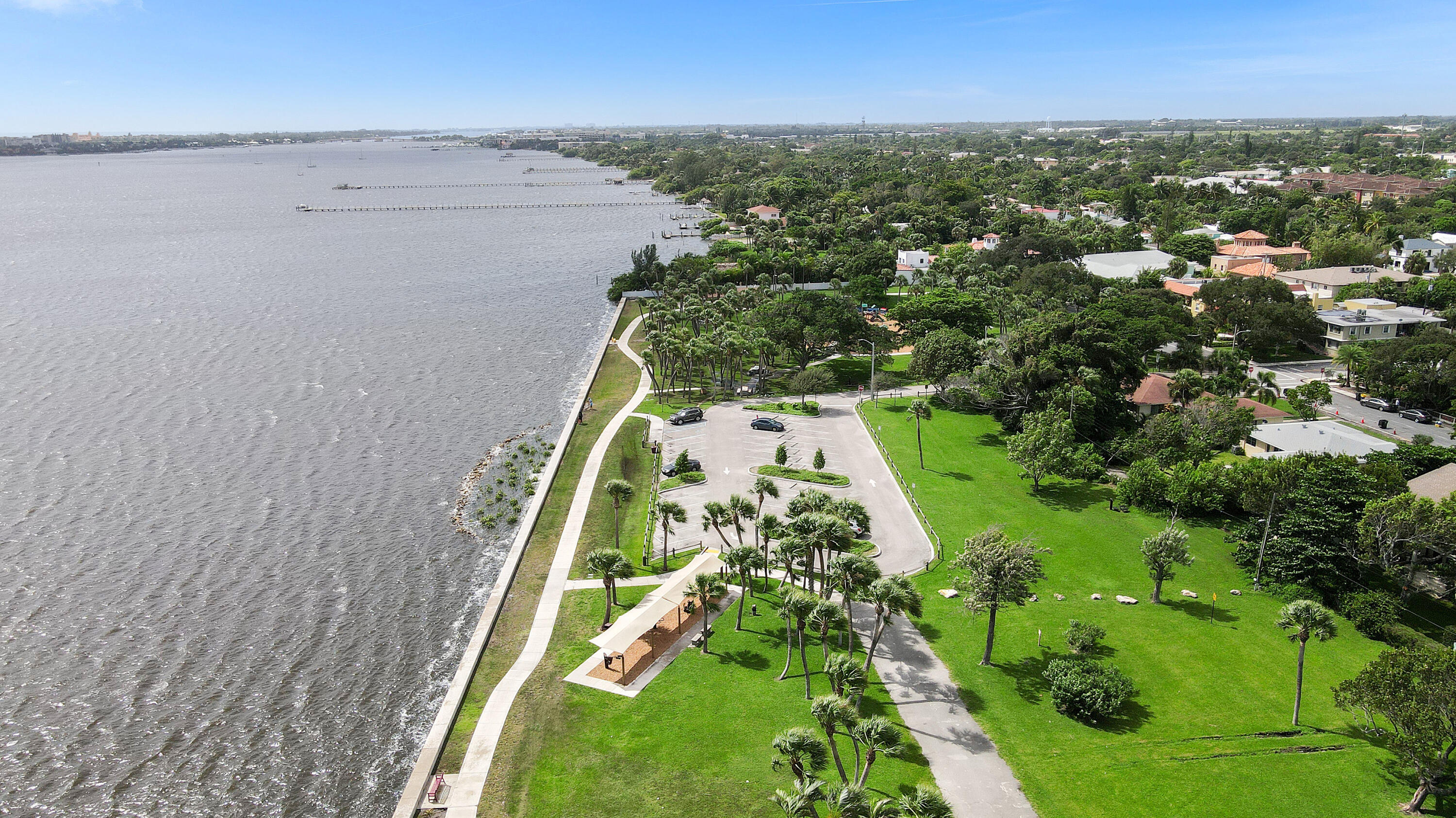 LAKE WORTH TOWN OF - Residential