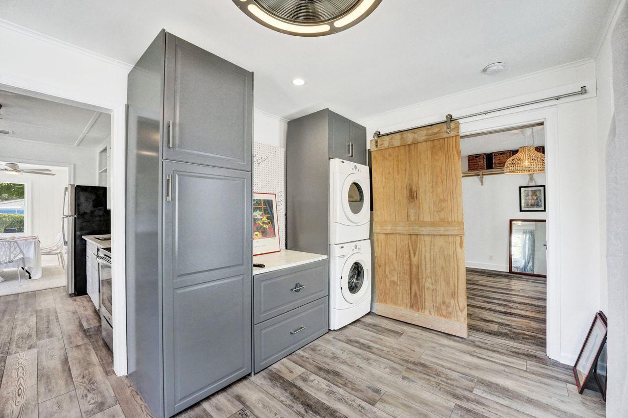 LAKE WORTH TOWN OF - Residential