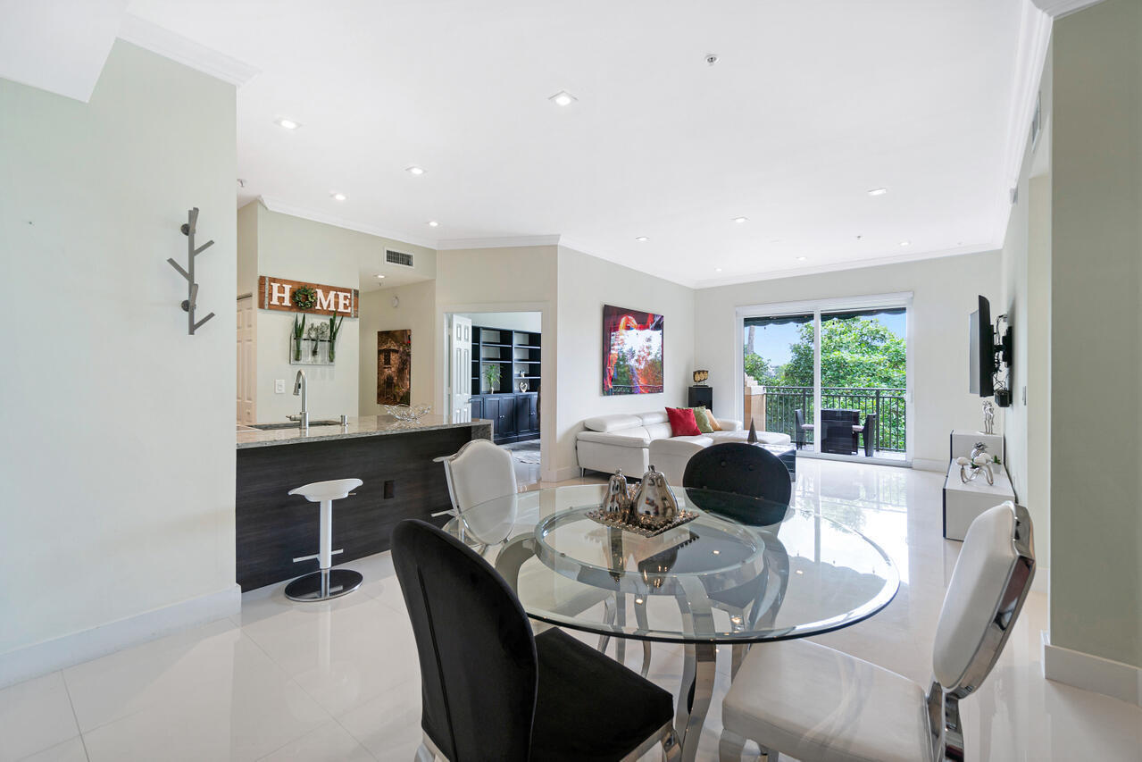 ST ANDREWS AT POLO CLUB CONDO - Residential Lease