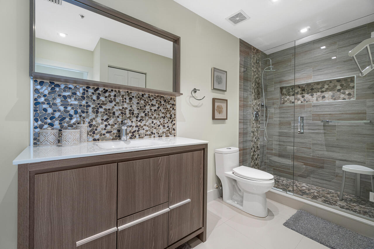 ST ANDREWS AT POLO CLUB CONDO - Residential Lease