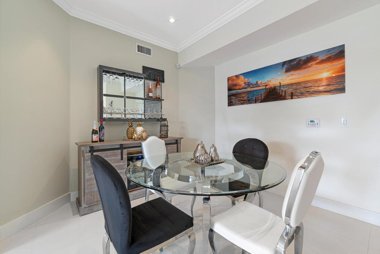 ST ANDREWS AT POLO CLUB CONDO - Residential Lease