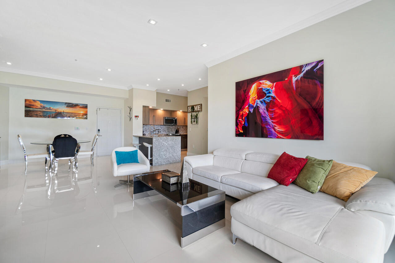 ST ANDREWS AT POLO CLUB CONDO - Residential Lease