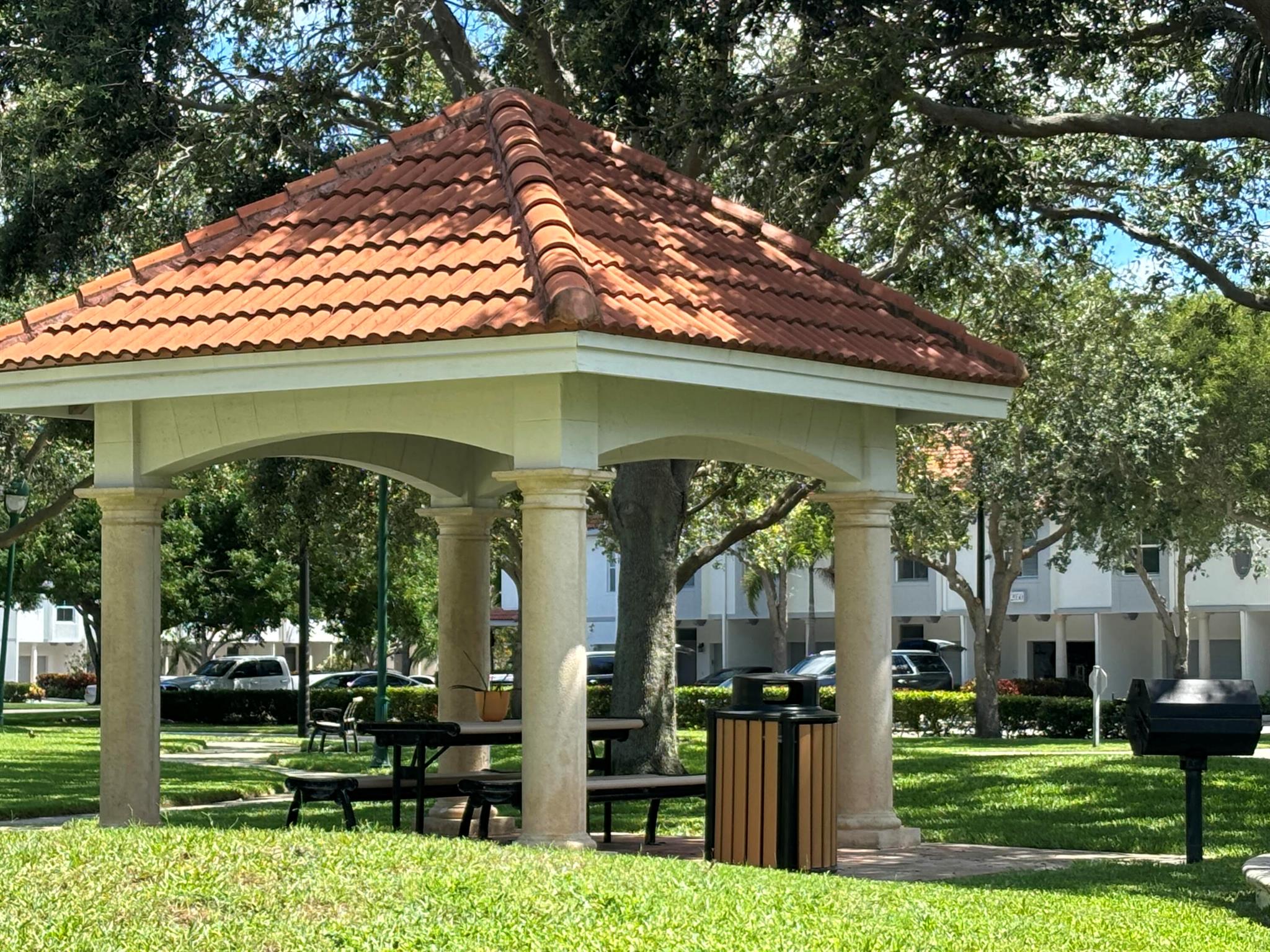 TIERRA VERDE AT DELRAY BE - Residential Lease