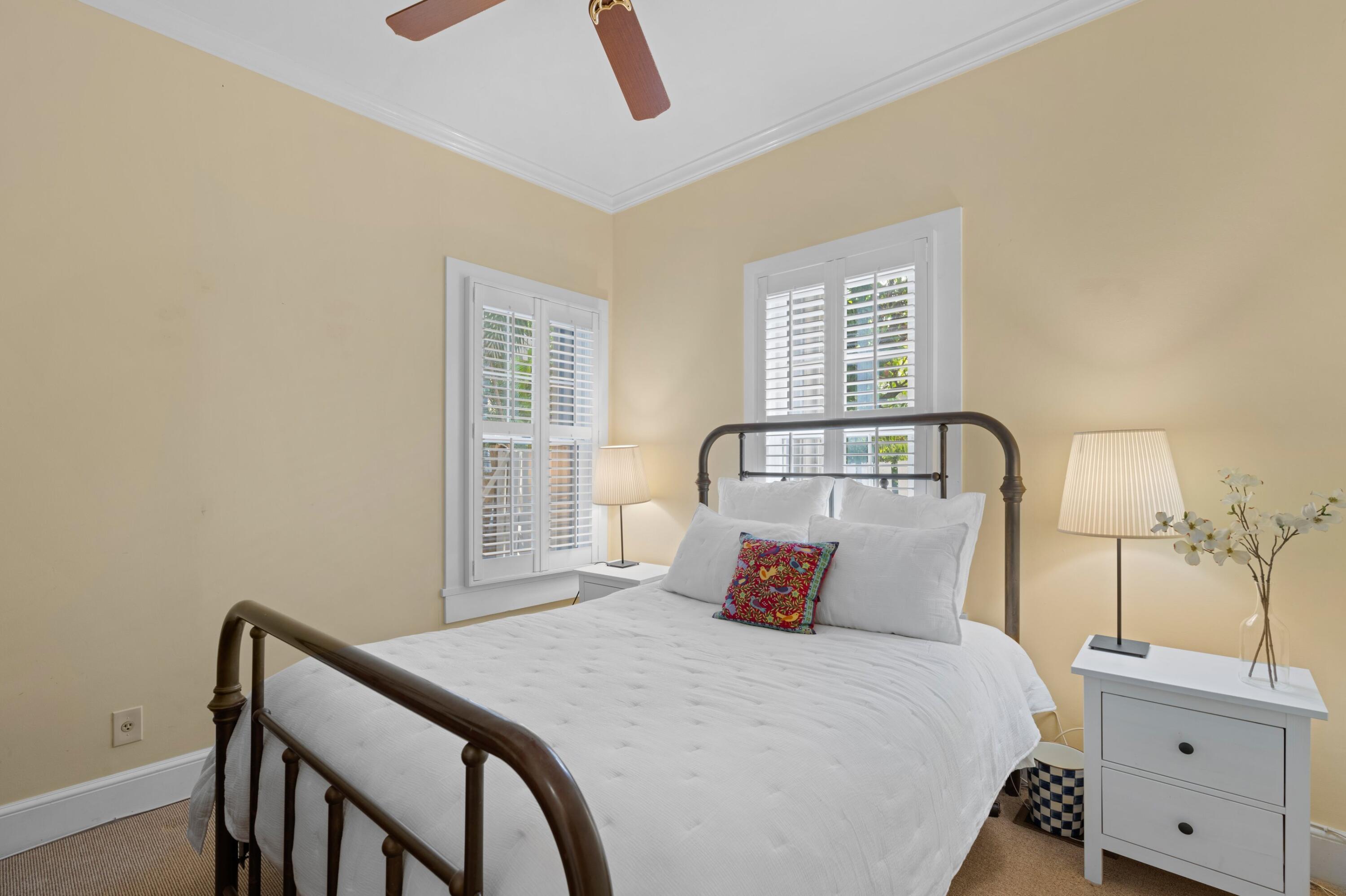 Bungalow Park Add - Residential