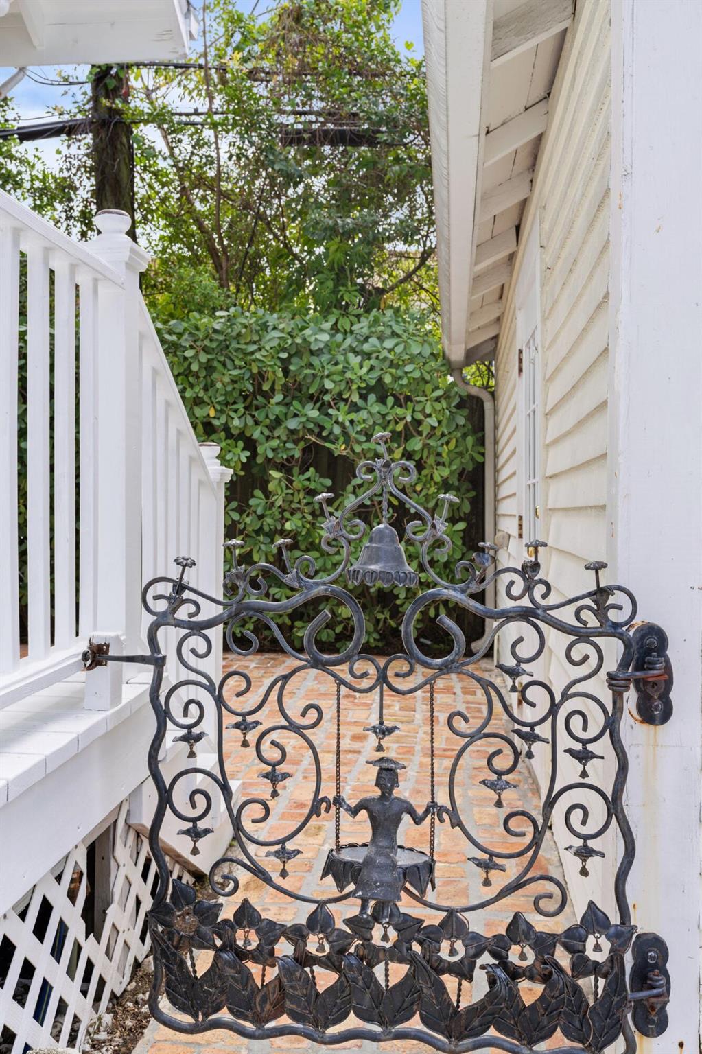 Bungalow Park Add - Residential