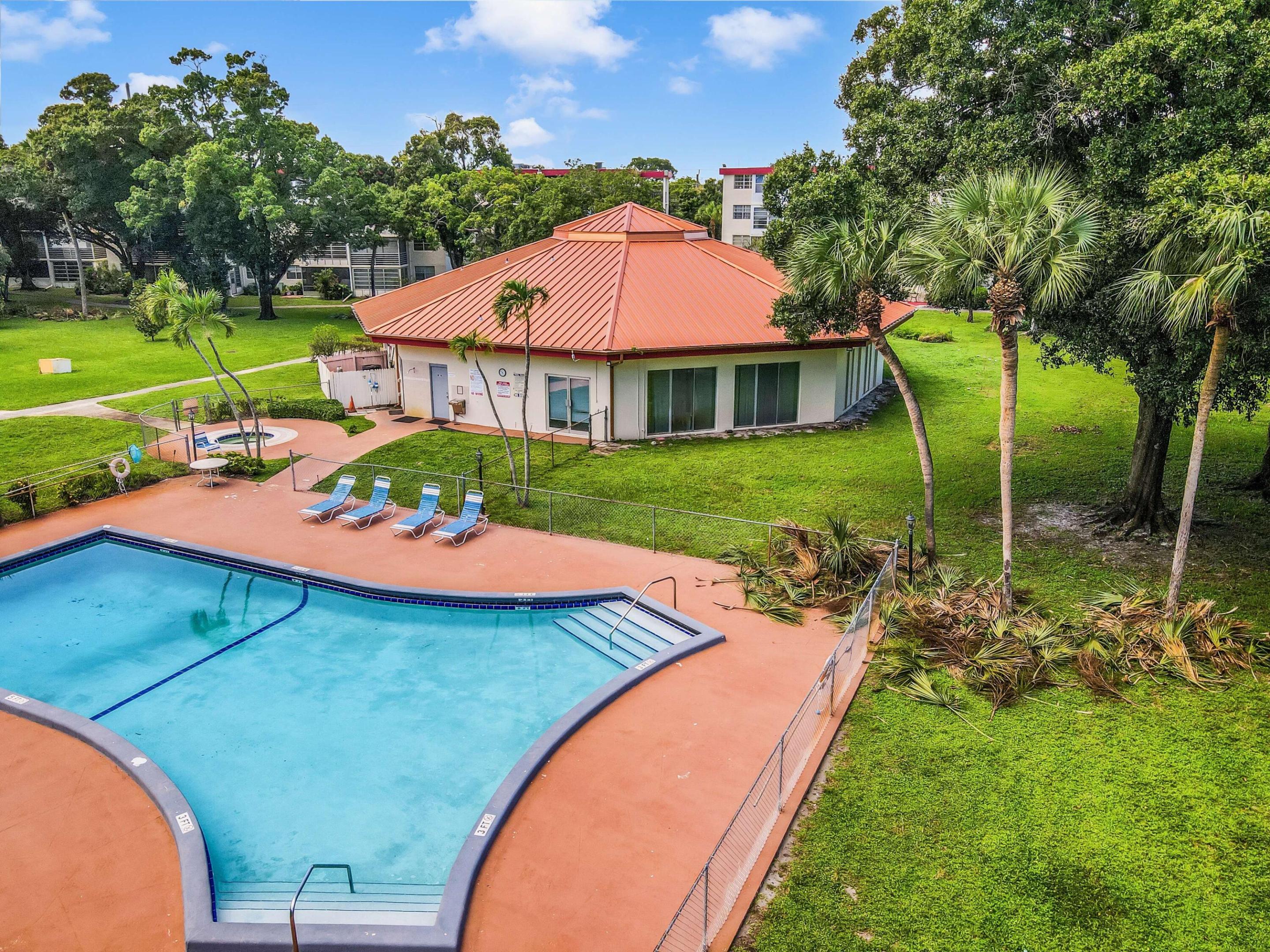 3001 NW 48TH Avenue 442