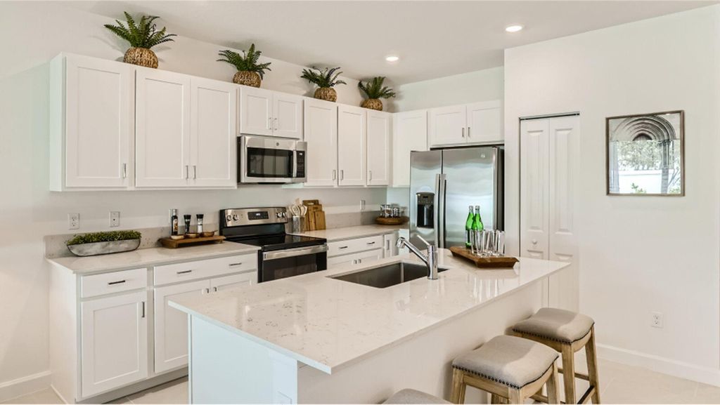 Photo of 385 SE Crossoak Lane, Port Saint Lucie, FL 34984 (MLS # R11033933)