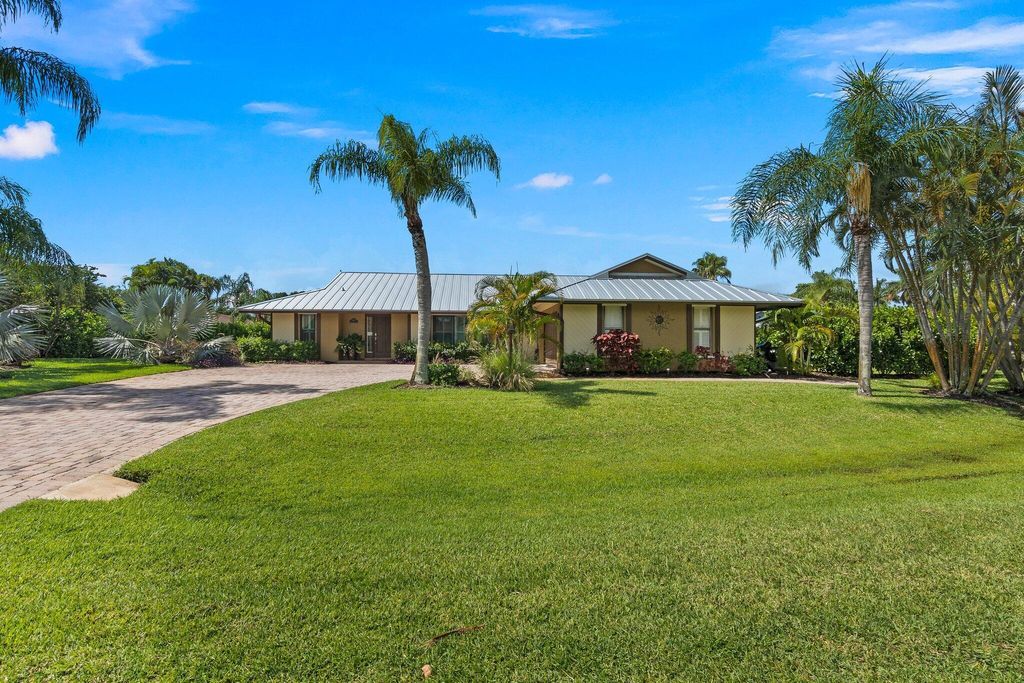 Photo of 2410 NW Cove View, Stuart, FL 34994 (MLS # R10893384)