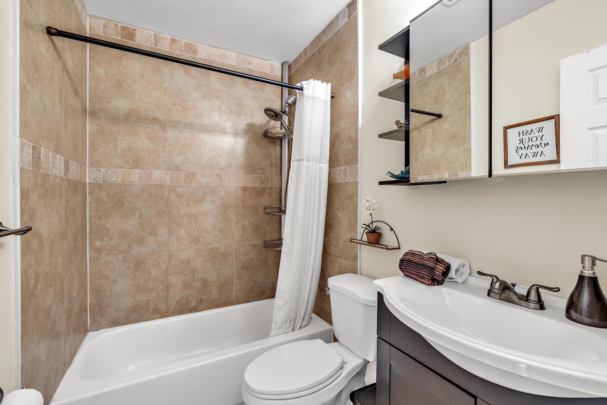 ROYAL PALM ACRES - Residential
