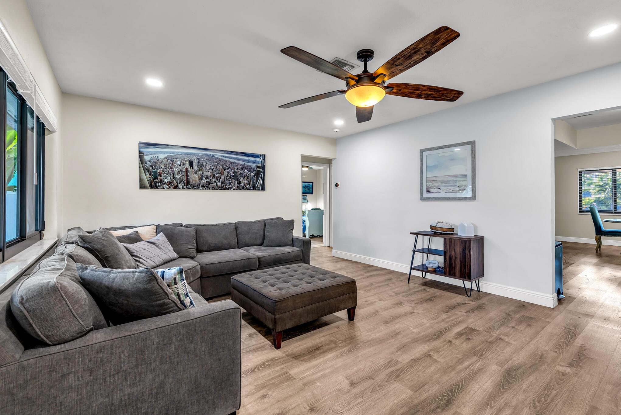 ROYAL PALM ACRES - Residential