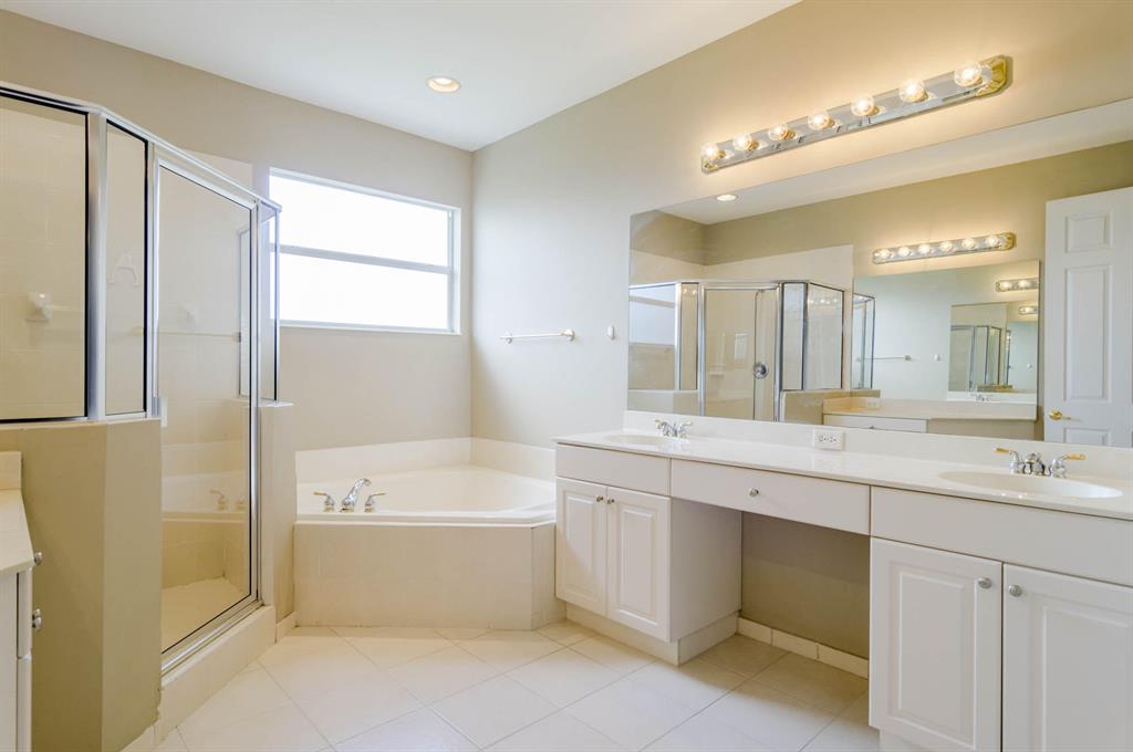 Bella Terra - Residential