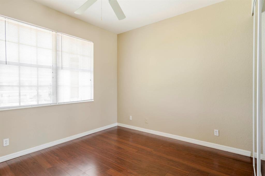 Bella Terra - Residential