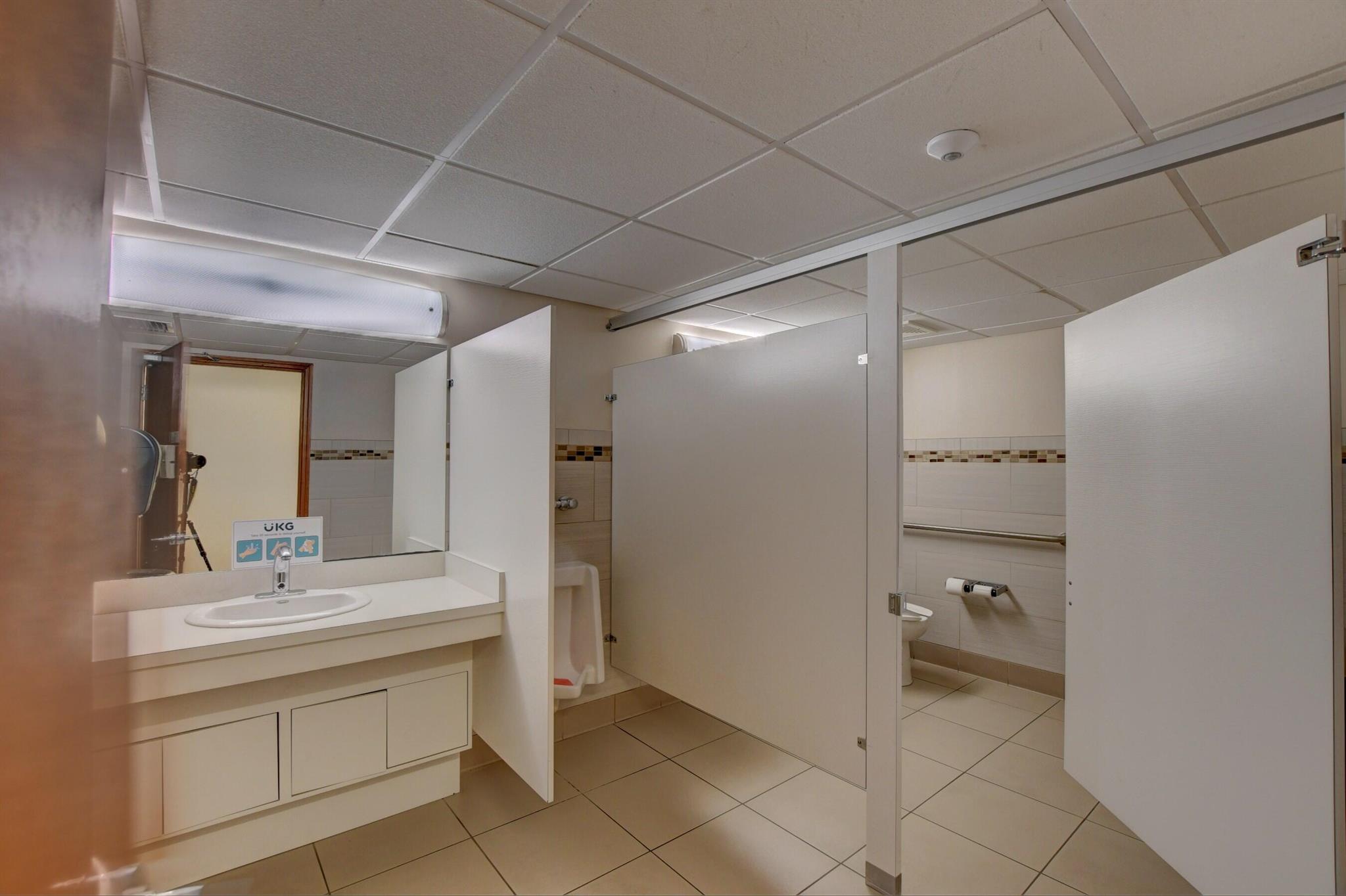 SECTOR 6 - Commercial Sale