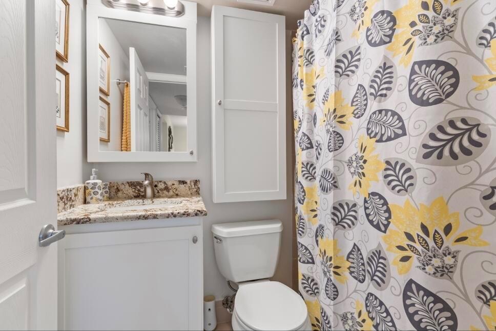 LAKES OF CARRIAGE HILLS - Residential