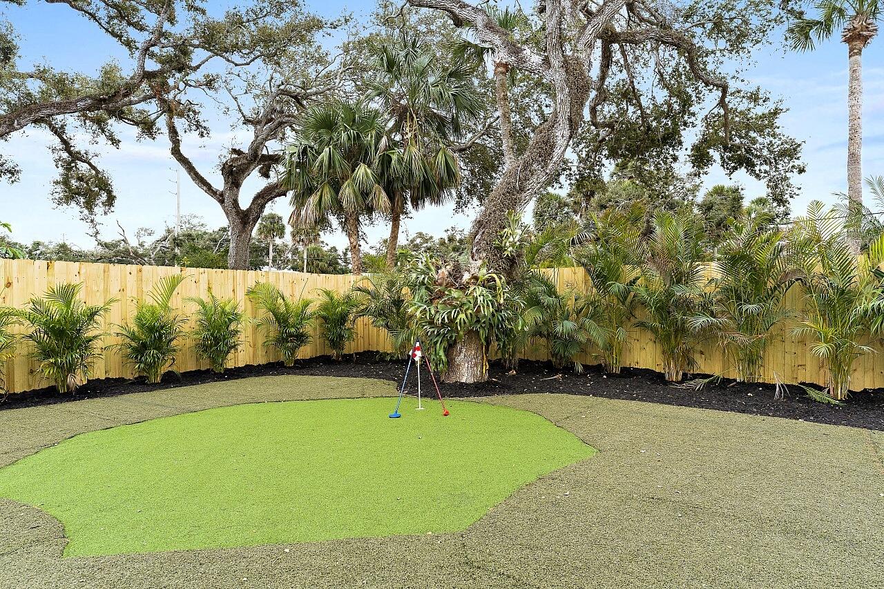 CENTRAL BEACH - Residential