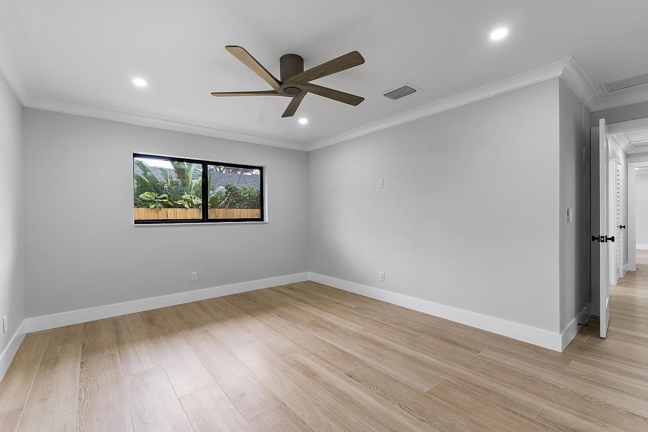 CENTRAL BEACH - Residential