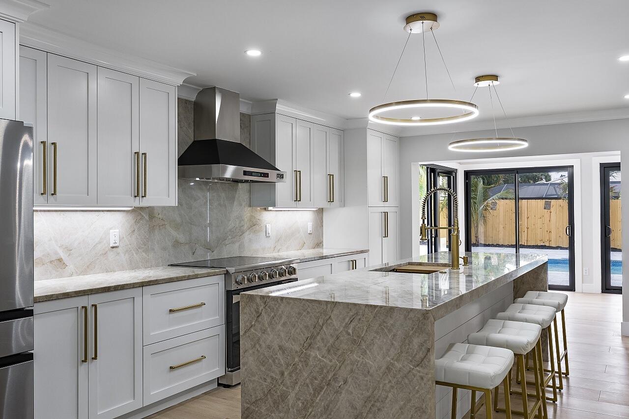 CENTRAL BEACH - Residential