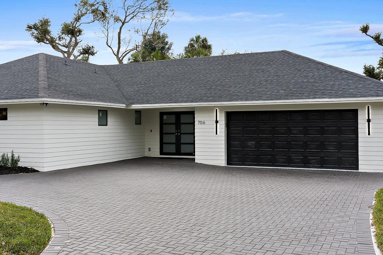 CENTRAL BEACH - Residential