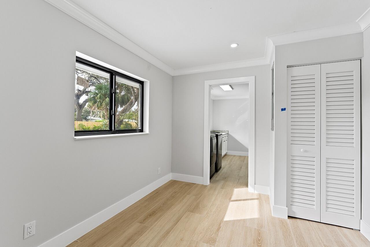 CENTRAL BEACH - Residential