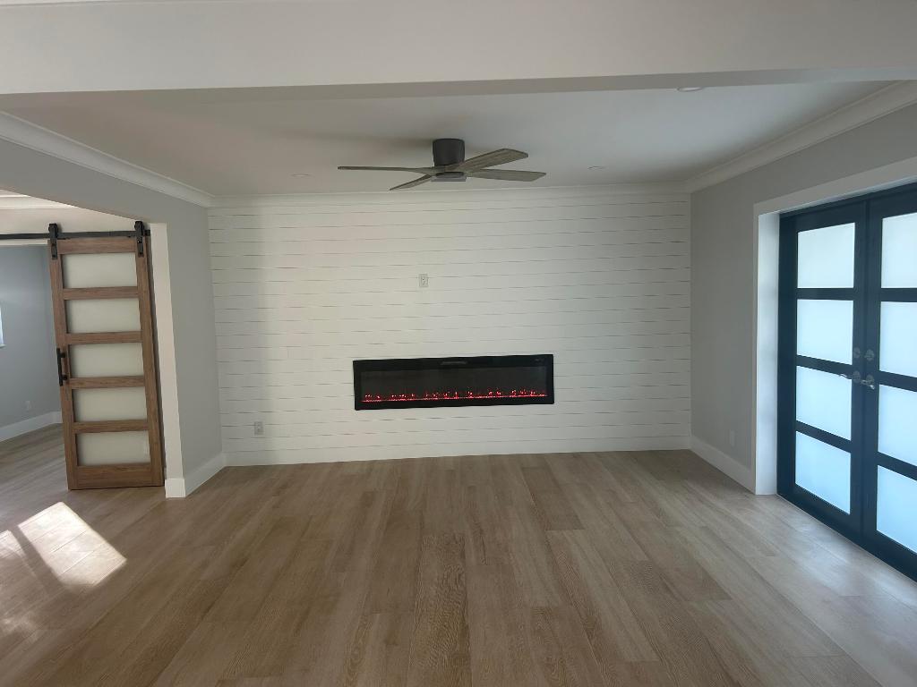 CENTRAL BEACH - Residential