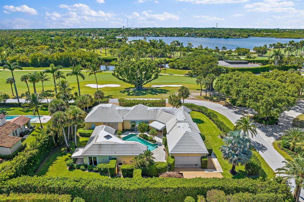 ISLAND BEACH THE REVISED - Residential