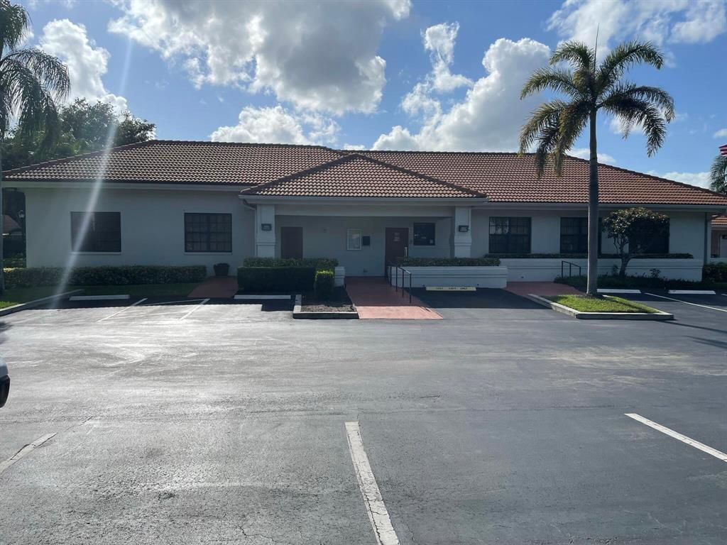 SUN VALLEY EAST CONDO - Residential