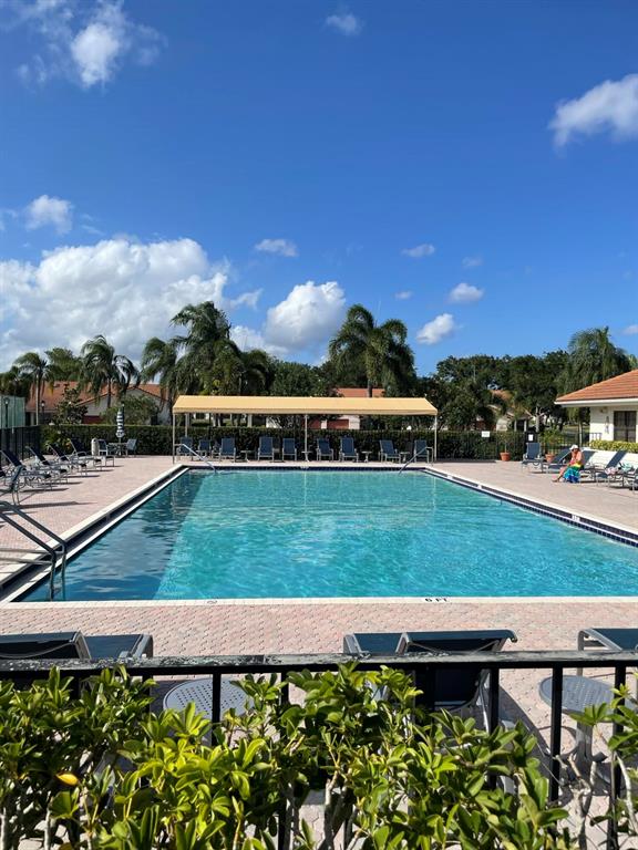 SUN VALLEY EAST CONDO - Residential