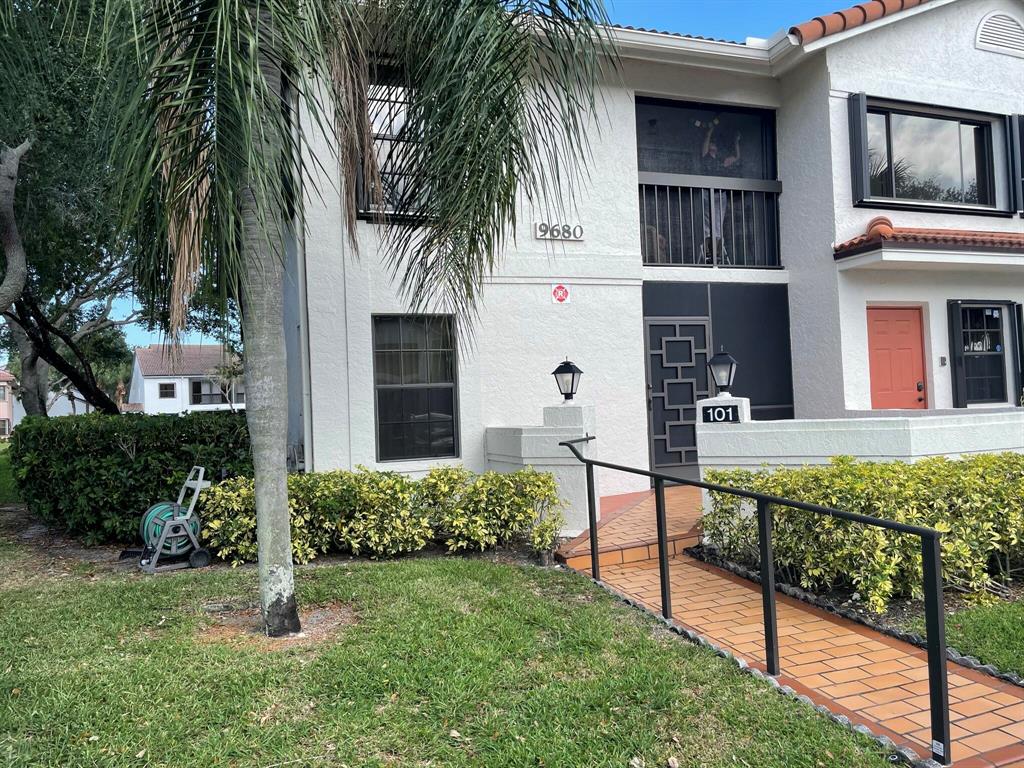 SUN VALLEY EAST CONDO - Residential