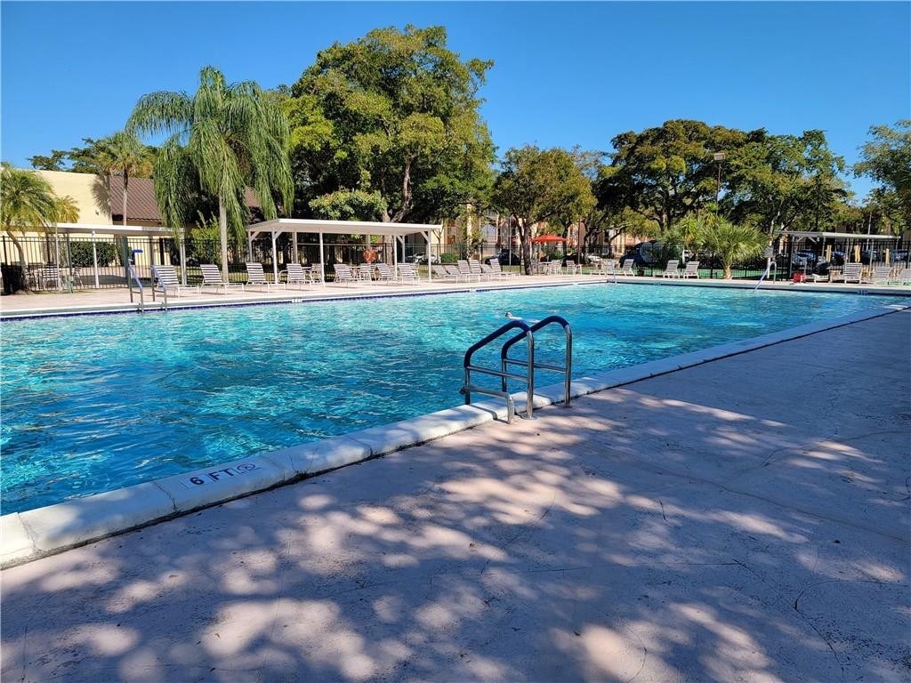 Oakbrook Village - Residential